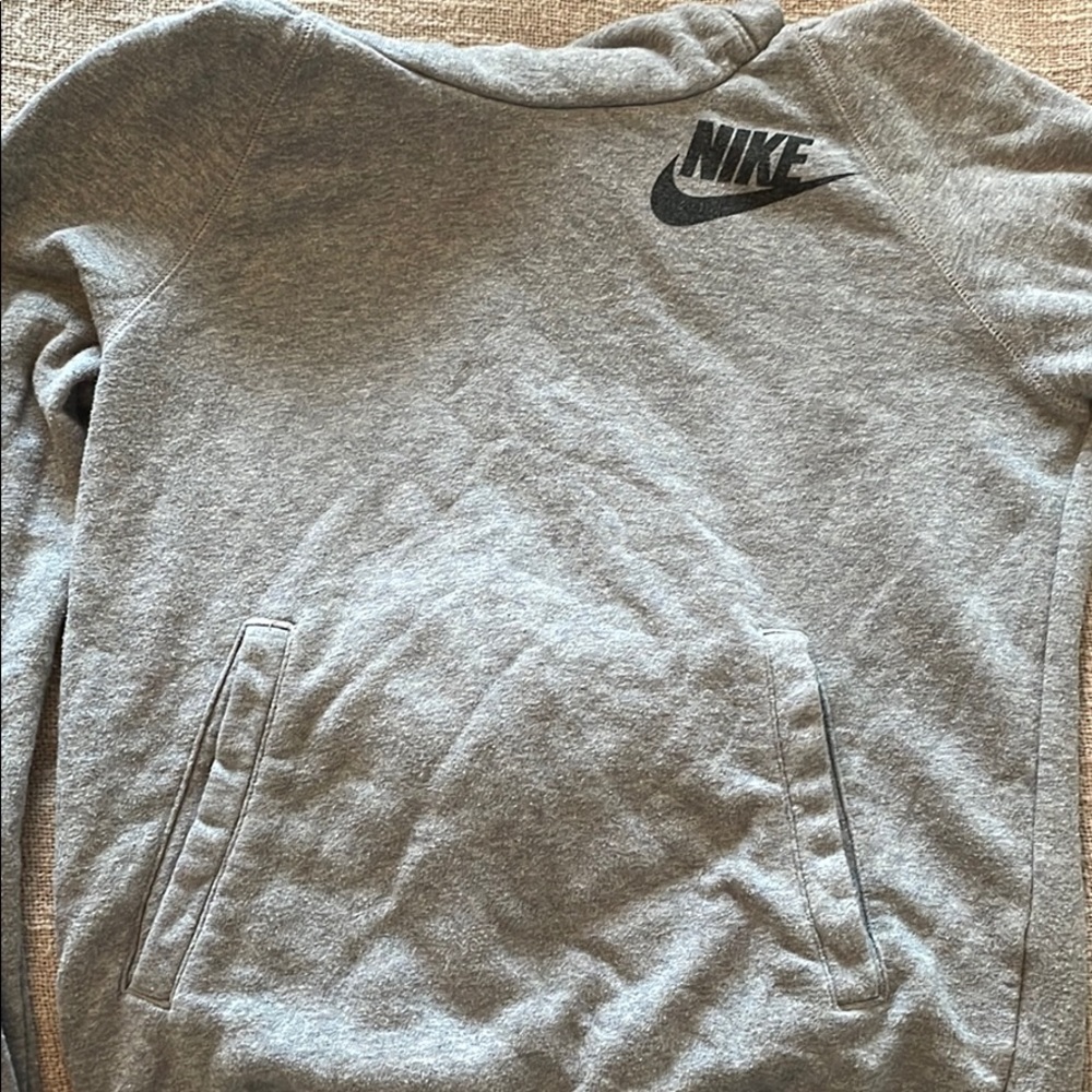Nike Women’s Hooded Sweatshirt